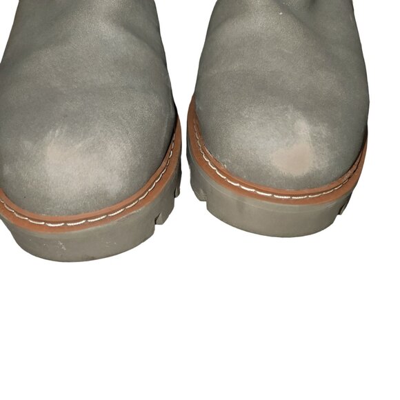 Baretraps Women's Westry Faux Fur Lug Boots with Side Zip Stay Dry System Postur - Picture 2 of 11